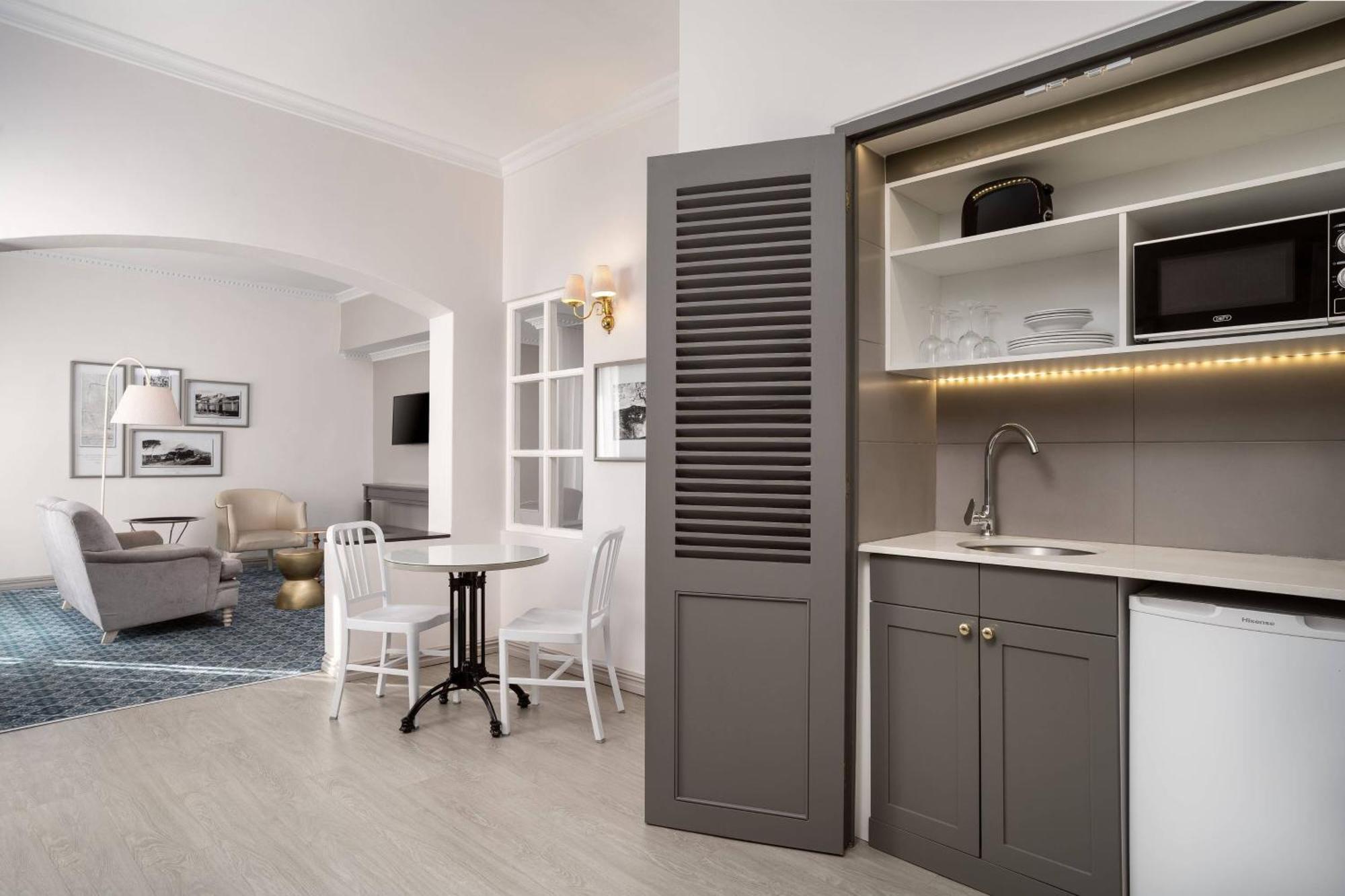 Protea By Marriott Mowbray Hotel 3*